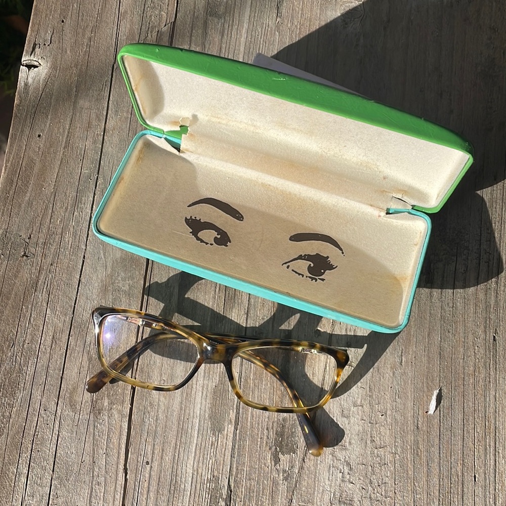 Kate Spade Glasses and Case